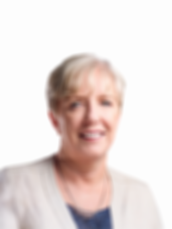 Corporate headshot of Heather Logue Findex advisor