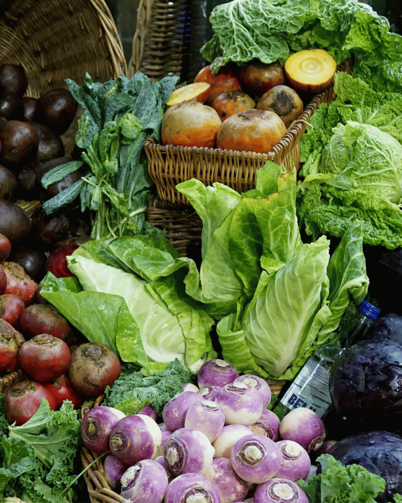 An array of healthy, fresh vegetables