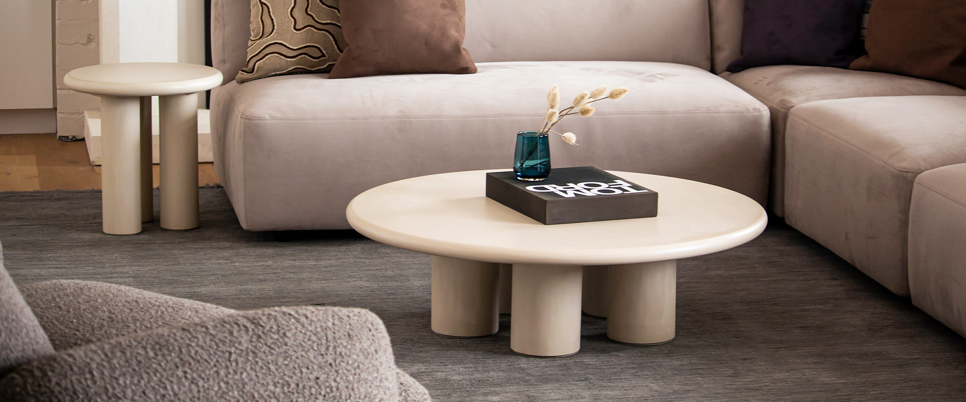 Sketch Humla Coffee Table | Round Oak Veneer
