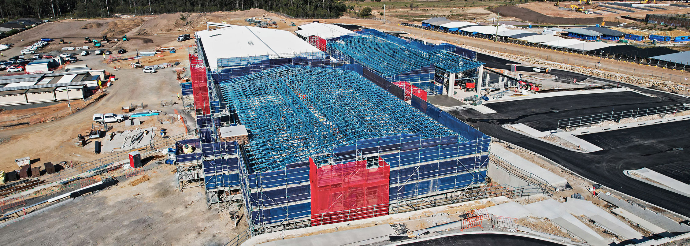 Over 200 tonnes of light  gauge steel framing made  from TRUECORE® steel with a BMT of 0.95mm was used on  the Collingwood Park State Secondary College.
