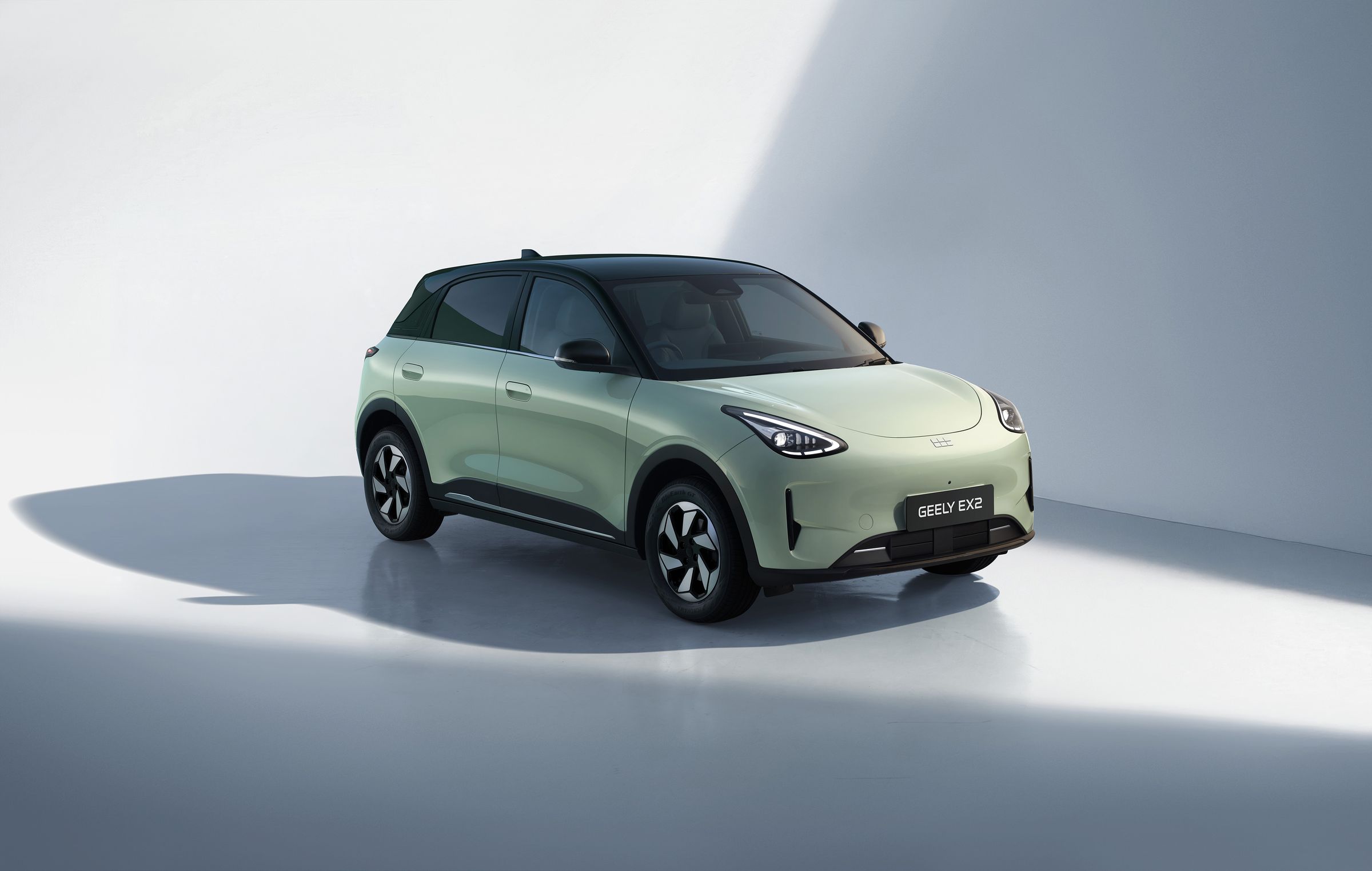 Geely EX2 - Big on style, designed to stand out