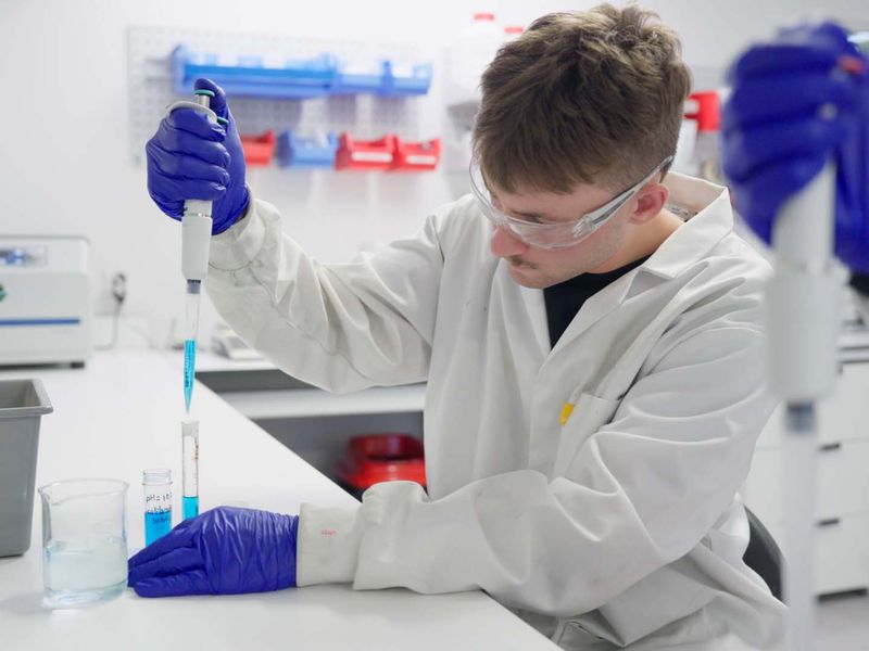 Zethos: low-carbon critical minerals from waste