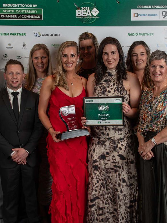 Alicia Mabey with award