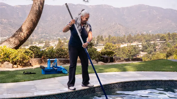 Poolwerx Beverly Hills - Pool Cleaning & Chemical Balancing
