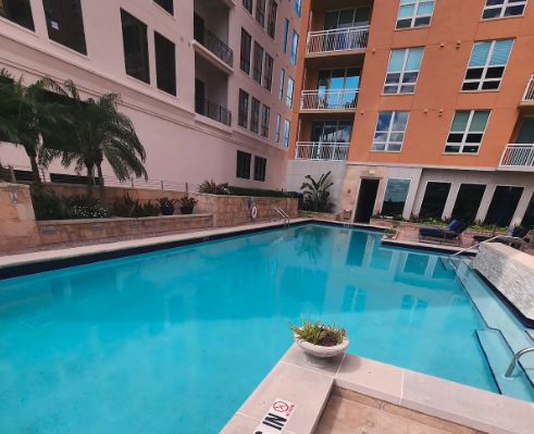 Poolwerx Sarasota - Condo Pool Cleaning