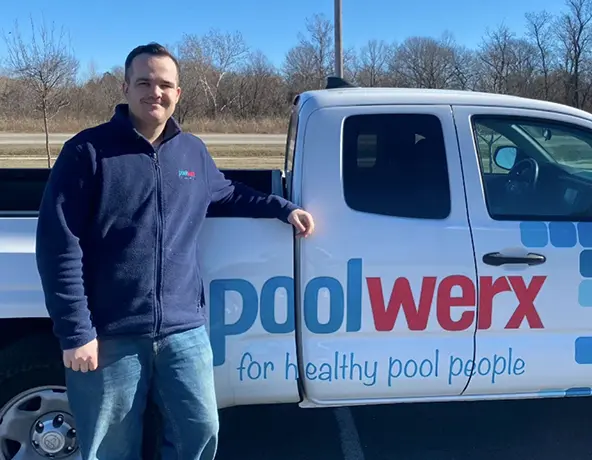 Pool & hot tub service in Broken Arrow, Tulsa, Bixby, Jenks, Sand Springs, Sapulpa, & surrounding areas.