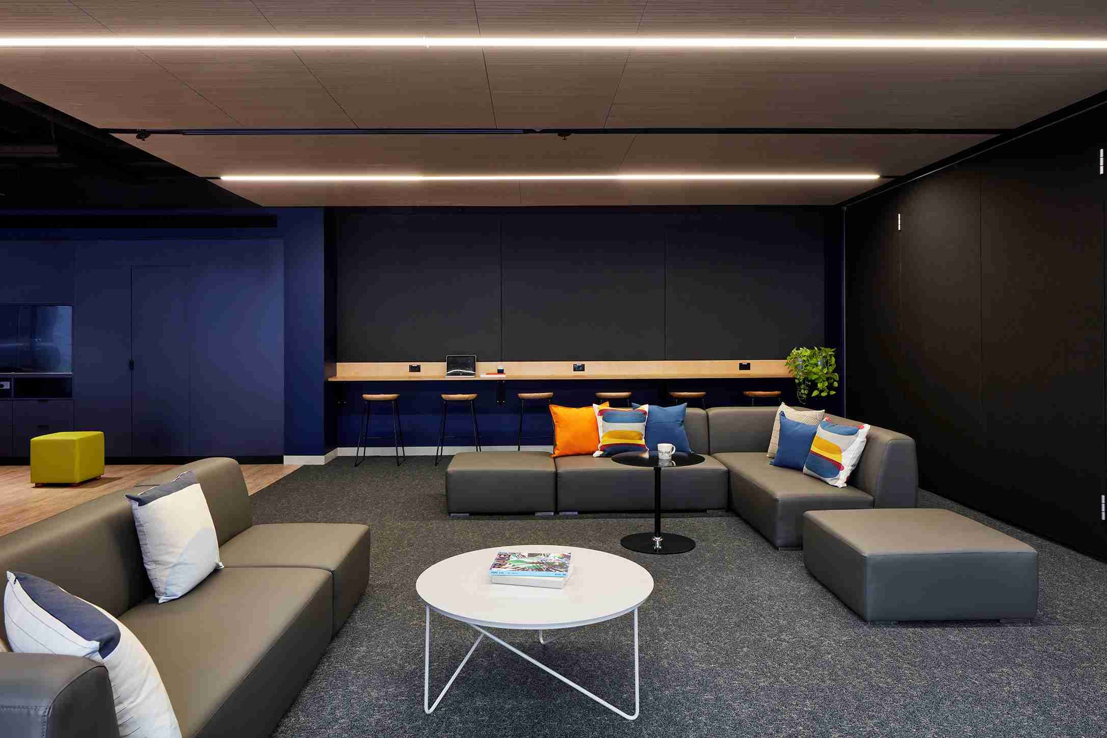 https://a-ap.storyblok.com/f/3000981/2172x1448/cbf211465a/durable-paint-finish-student-accomodation002.jpg