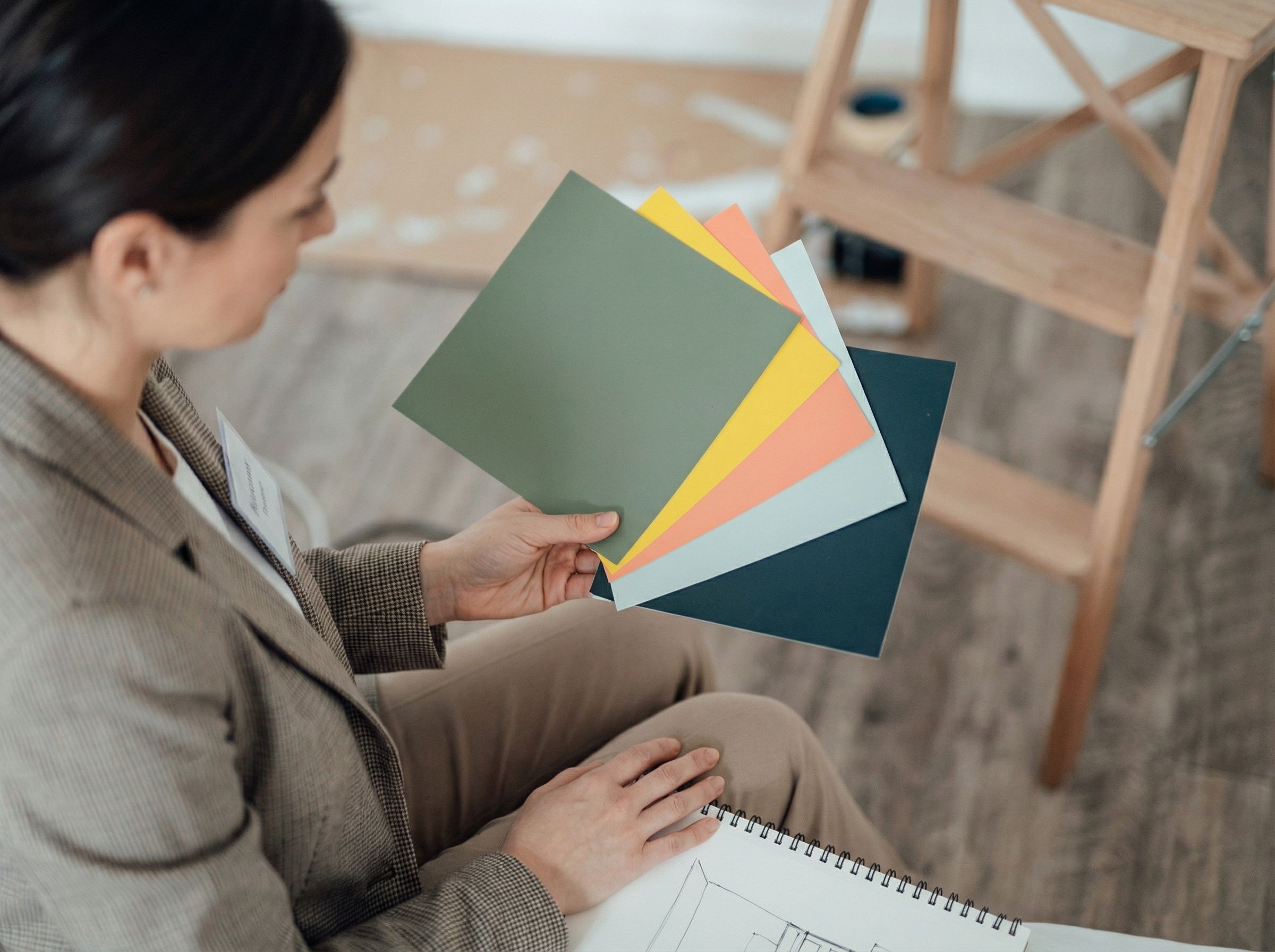 GET FREE COLOUR SWATCHES