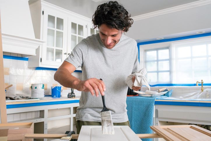 How to Paint Kitchen Cabinets