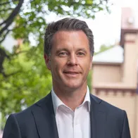 Hon Chris Minns MP